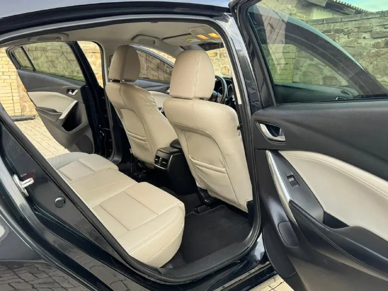 🔥 mazda 6🔥 в отличном состоянии! вся безопасность целая! повреждение лёгкое по задней крышке багажника ✅автомобиль американской сборки ✅год выпуска 2014 ✅ 2.5 ✅бензиновый (атмосферный) ✅коробка автоматическая (asin)6ст. ✅передний привод ✅пробег 98 тыс. миль ✅1 хозяин ✅кнопка start/stop ✅сигнализация ✅режим eco ✅разъемы под aux usb ✅разъем 12v ✅монитор сенсорный ✅камера заднего вида ✅литые диски r17 🔥в подарок новому владельцу полный бак топлива🔥 ✅донецк. стоимость 1.395.000₽ (возможен обмен) тел. +7949-50-800-60 📞 звоните: +7(949)5080060 - фотография - 7