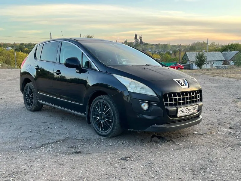 Продаю свой автомобиль peugeot 3008 2009 г. в 1.6 hdi. пробег 173 тысячи на приборке. срочная продажа. цена 550 тыс 🎁 от собственника, владею 2 года. езжу каждый день. по технике не подводит. был ремонт коробки 15 тыс. км назад. (коробка робот, простой, с одним сцеплением). масло двигатель не расходует, езжу от замены до замены ( то сделано 2 тысячи назад ). есть вопросы по лкп - слез лак, и нужно приложить руки к порогам. дно целое. осмотр макеевка +7 949 448 93 40 хорошая комплектация : подрулевое управление, парктроники, двухзонный климат, бортовой компьютер с планшетом, круиз контроль, esp, 4 стеклоподъемника, автоскладывание зеркал с электроприводом и подогревом, подрулевые лепестки, электроручник. - фотография - 3