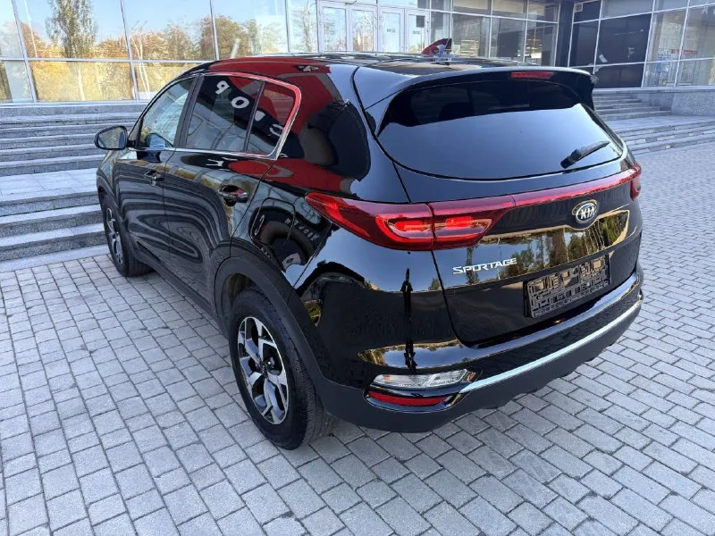 Kia sportage 2021 рестайлинг, 2.4 автомат, 79000 км. отличное состояние, обслужен. отличный кроссовер с нормальным мотором, не путайте с 2.0. возможно оформление в кредит. возможен обмен. более детальная информация по телефону. цена - 2.180.000 р. +79494041233 - фотография - 6