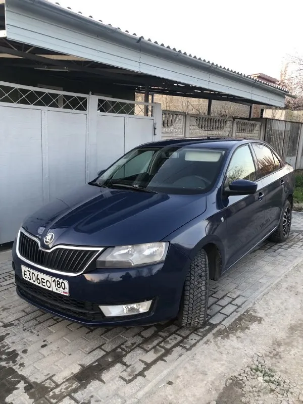 Продам skoda рапид 2015 г. в. двигатель бензин мкпп. цена 730.000 руб. машина находится в луганске.... - фотография