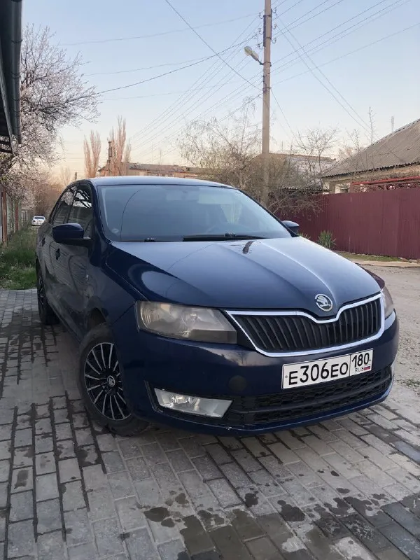 Продам skoda рапид 2015 г. в. двигатель бензин мкпп. цена 730.000 руб. машина находится в луганске. все вопросы по телефону +7(959) 151 78 96 📞 звоните: +7(959)1517896 - фотография - 2