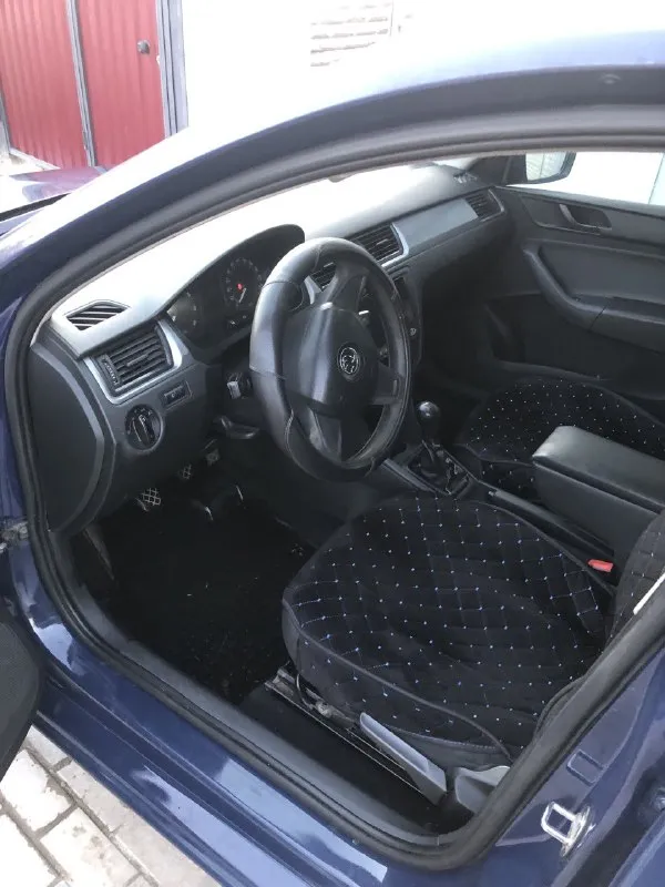 Продам skoda рапид 2015 г. в. двигатель бензин мкпп. цена 730.000 руб. машина находится в луганске. все вопросы по телефону +7(959) 151 78 96 📞 звоните: +7(959)1517896 - фотография - 9