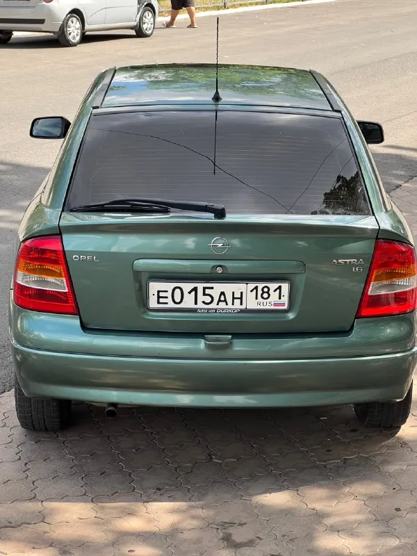 Продам opel астра g 1998 года выпуска 1.6 механика пробег 197 000. цена 350000 тыс торг машина дедушки, во владении более 10 лет. без дтп, в родной краске. ходовая в порядке, ничего не гремит, не стучит, стойки в круг новые. работает ровно. после кап ремонта, фото все есть. новое грм помпа ролики фирма инна. кузов целый, без дыр. гур, абс,4 эл подъемника с доводчиками, люк работает в 2 положениях. все, что должно светиться - работает абсолютно все. машина использовалась раз в неделю и хранилась в гараже. стекла родные, все целые продается в связи со здоровьем. полное переоформление. красный луч +79591402196 📞 звоните: +7(959)1402196 - фотография - 4
