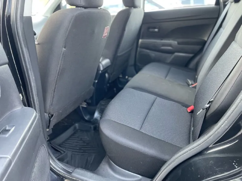 Mitsubishi asx, 2012 г. в., механика, 1.6 бензин ✔️ год выпуска: 2012 ✔️ двигатель: бензин, 1.6 л ✔️ коробка: механика ✔️ привод: передний ✔️ пробег: 220.000 автомобиль в хорошем состоянии, ухоженный салон. все то проходились вовремя, масло и фильтра заменены, вложений не требует. работает каждая кнопка. хорошая резина r-16 остекление все родные включая лобовое. автотека зелёная родной пробег два хозяина. птс оригинал. остальные вопросы по телефону!!! из оснащения: • кондиционер • эл. стеклоподъемники 4 • подогрев передних сидений • мультимедиа с bluetooth/usb • abs, esp, подушки безопасности • парктроники • литые диски машина идеально подойдёт как для города, так и для поездок на дальние расстояния. все доки кристально чистые без залогов без штрафов и запретов!!! 📌 авто готов к переоформлению. осмотр г. донецк цена: 875.000₽ небольшой торг реальному покупателю!! телефон: +79494241003 алексей 📞 звоните: +7(949)4241003 - фотография - 8