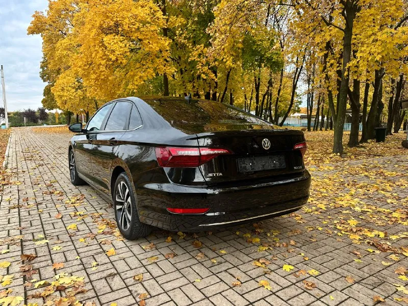 Отличная цена !!!
Volkswagen jetta 2020
1.4 (8 Айсин)
Комплектация: эур/мультируль, мультимедиа карплей/андроидавто, 4 эсп, датчики слепых зон, камера заднего вида, круиз контроль с контролем дистанции впереди идущего автомобиля, led оптика, климат салона, датчик света/дождя и т. Д.
Состояние автомобиля отличное! Вложений не требует! Стекла все заводские! Всего два косметических окраса! Техническая часть на 5+, замена масла строго по регламенту, только оригинальное масло, так же установлена новая зимняя резина! Стоимость данного автомобиля 1.490.000, готов торговаться у капота! Находиться в донецке, переоформление без проблем. +79494165692 или +79034309167
(Телеграм +79494165691)
📞 Звоните: +7(949)4165692 - фотография - 5