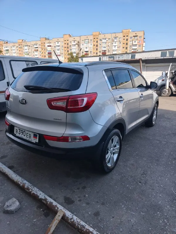 Продам свой kia sportage2013г. .2.0дизель. кпп автомат. пробег 170 000.покупалась новая в салоне. один хозяин. есть вся история обслуживания. цена 1.6мил. +7 949 326 61 04 📲 tg: @lucky_lizaa 📞 звоните: +7(949)3266104 - фотография - 3