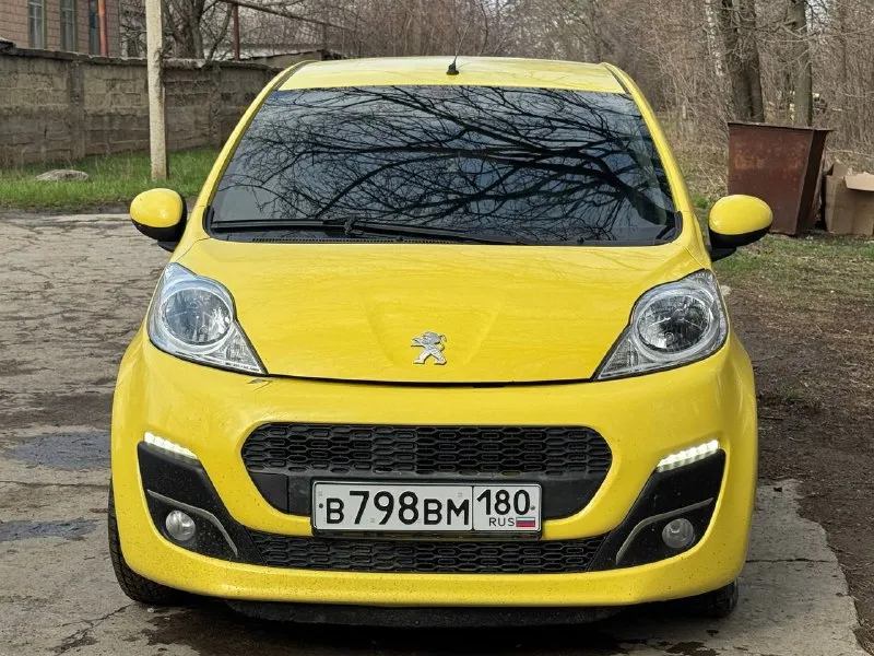 Продаю пежо 107 цена: 600 000 город: амвросиевка год выпуска: 2013 пробег: 130 000км двигатель: 1.0 топливо: бензин кпп: автомат собственник: да телефон: +79493392053 - фотография - 2
