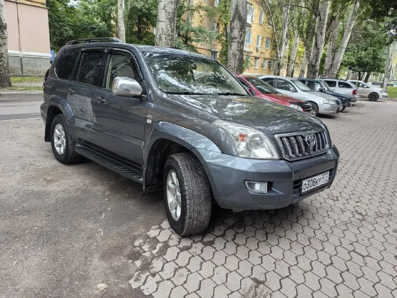 Таота ленд крузер прадо год 2005 дизель 3. л машина на ходу, стук в верхней части мотора, рамма читается в идеале цена 1м ₽. телефон+79493702945 - фотография - 2