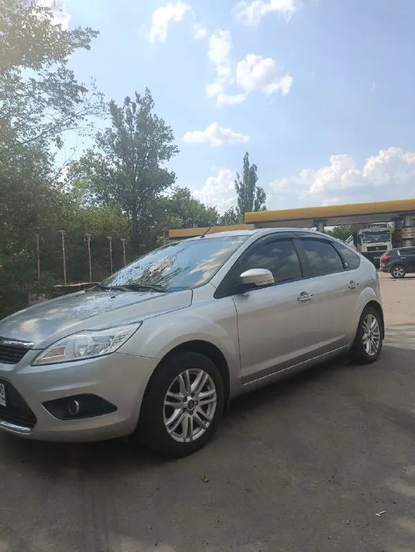 Фокус 2 рестайлинг. двс 1.8. пробег 190 000 км. предмаксимальная комплектация chia. пригнана с испан... - фотография