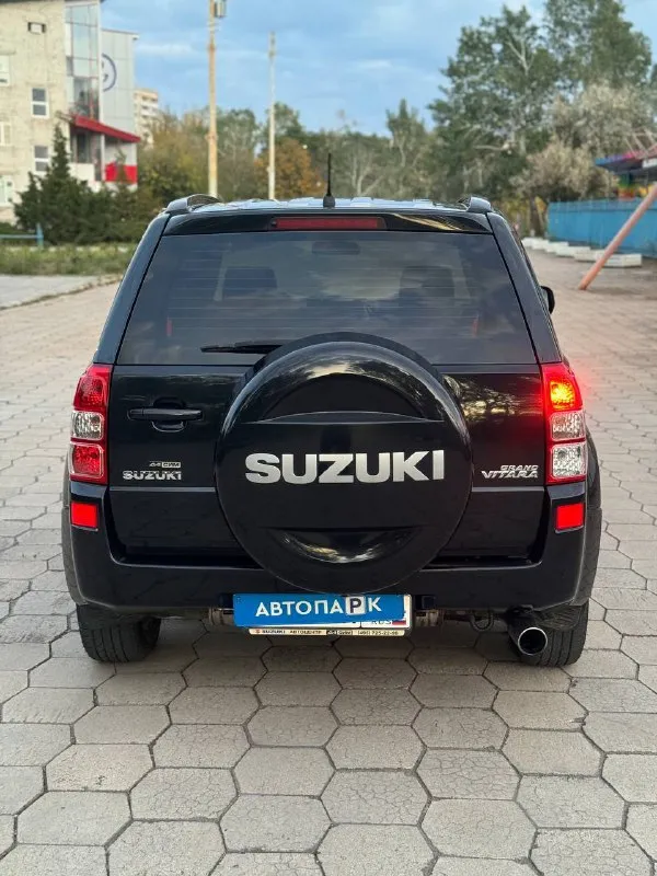 🇯🇵suzuki grand vitara🇯🇵 💰цена 1 030 000р 🏢город: мариуполь 📅год выпуска: 2008 🧾пробег: 221 761 км ⚙️двигатель: 2.0 ⛽топливо: бензин ⚙️кпп: механика 📞 телефон: +7-949-727-41-51 +7-989-263-55-56 +7-949-551-91-52 💾 описание: 🇯🇵настоящий японский🇯🇵 внедорожник ✔️ отличное внешнее и техническое состояние, кузов без дефектов. ✔️максимальная комплектация: - постоянный полный привод - кожаный мульти руль - полный электропакет - гидроусилитель руля - подогрев сидений - климат-контроль - кожаный салон - abs, srs, esp - два ключа улица шевченко 2️⃣6️⃣9️⃣ - фотография - 5