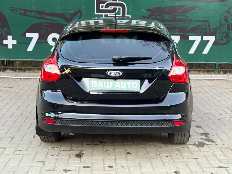 Ford фокус 3 2013 г. в. 1.6 механика 207 т родного пробега автомобиль в отличном состоянии, полностью обслужен и не требует ни каких вложений. по кузову ни каких замечаний нет, салон чистый, аккуратный, целый без дефектов. установлен андроид магнитола с камерой заднего вида, кондиционер работает, обогрев сидений и зеркал, сигнализация с автозапуском, новая резина на литых дисках. зимние покрышки нокиан проехали 1сезон отдам в подраок. юридически чистый автомобиль возможна продажа в кредит 💸 возможен обмен на ваш автомобиль цена: 750.000 руб осмотр: луганск +79595987777 📞 звоните: +7(959)5987777 - фотография - 4