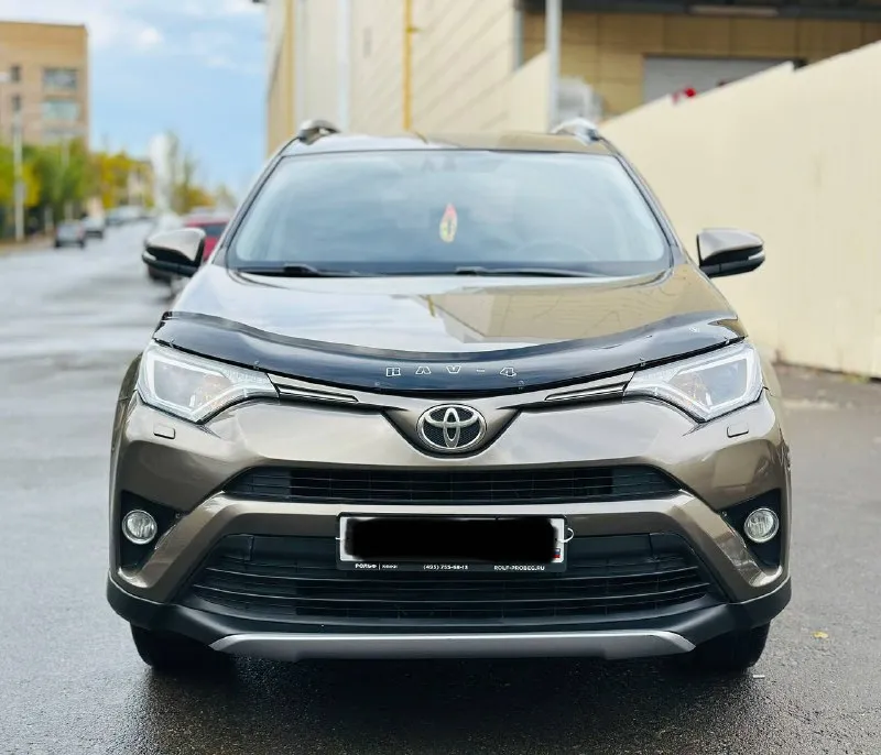 Toyota rav4 рестайлинг 2016г бензин 2.0 автомат автомобиль в хорошем состоянии не каких вложений не требует! с хорошей комплектацией! климат-контроль, круиз-контроль, мульти-руль, электра багажник, партроник, камера заднего вида, монитор, авто свет, датчик дождя, сигнализация star/line с автозапуском, и многое другое…. . с документами полный порядок!!! цена 1.885₽ все вопросы по тел +79494681080 - фотография - 2