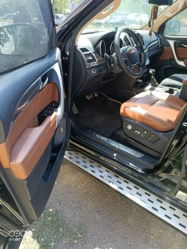 Продам haval h9 ✅ пробег 106 тыс км. ✅ 218 л/с ✅ 7 мест. ✅ не крашен, в заводском идеальном состоянии! оцинковка кузова с завода. ✅ рамный, полноприводный, с блокировкой дифференциала и понижающим рядом передач. коробка классика zf со спорт режимом и подрулевыми лепестками. ✅ салон - кожа, люк, два кондиционера, все самые последние опции для комфорта. 💰 2,3 млн. торг возможен. ‼объявление не мое. звонить по номеру : +7 (949) 326-05-41 📞 звоните: +7(949)3260541 - фотография - 2