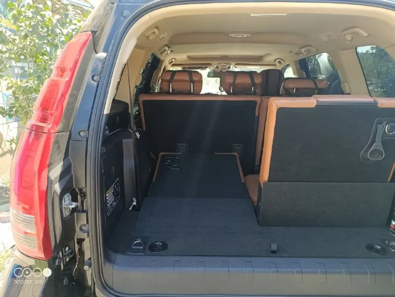 Продам haval h9 ✅ пробег 106 тыс км. ✅ 218 л/с ✅ 7 мест. ✅ не крашен, в заводском идеальном состоянии! оцинковка кузова с завода. ✅ рамный, полноприводный, с блокировкой дифференциала и понижающим рядом передач. коробка классика zf со спорт режимом и подрулевыми лепестками. ✅ салон - кожа, люк, два кондиционера, все самые последние опции для комфорта. 💰 2,3 млн. торг возможен. ‼объявление не мое. звонить по номеру : +7 (949) 326-05-41 📞 звоните: +7(949)3260541 - фотография - 4