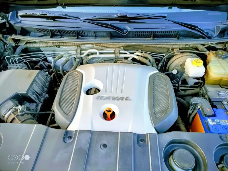 Продам haval h9 ✅ пробег 106 тыс км. ✅ 218 л/с ✅ 7 мест. ✅ не крашен, в заводском идеальном состоянии! оцинковка кузова с завода. ✅ рамный, полноприводный, с блокировкой дифференциала и понижающим рядом передач. коробка классика zf со спорт режимом и подрулевыми лепестками. ✅ салон - кожа, люк, два кондиционера, все самые последние опции для комфорта. 💰 2,3 млн. торг возможен. ‼объявление не мое. звонить по номеру : +7 (949) 326-05-41 📞 звоните: +7(949)3260541 - фотография - 6