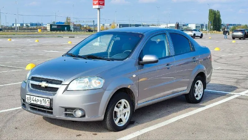 Chevrolet aveo, 2007 1.4 ат 118 тыс зелёная автотека автомат полноценный птс оригинал корейская сборка кондиционер заправлен и двигатель на отлично. все то сделано, сел поехал цена 610000₽ торг луганск +79591242277 📞 звоните: +7(959)1242277 - фотография - 3