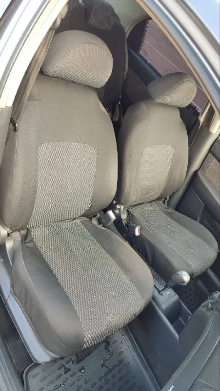 Chevrolet aveo, 2007 1.4 ат 118 тыс зелёная автотека автомат полноценный птс оригинал корейская сборка кондиционер заправлен и двигатель на отлично. все то сделано, сел поехал цена 610000₽ торг луганск +79591242277 📞 звоните: +7(959)1242277 - фотография - 8