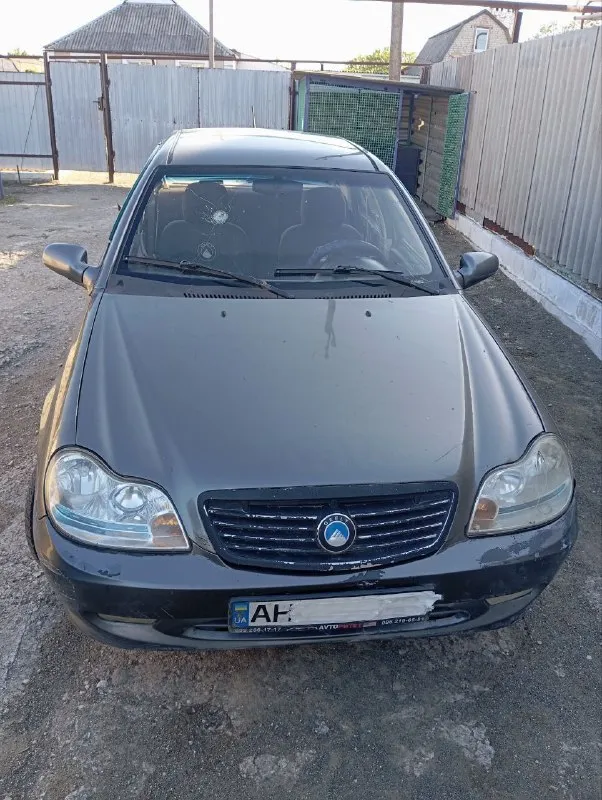 Продам джили ск 1.5 2008 год один хозяин, двигатель в идеальном состоянии ходовая не гремит! резина... - фотография