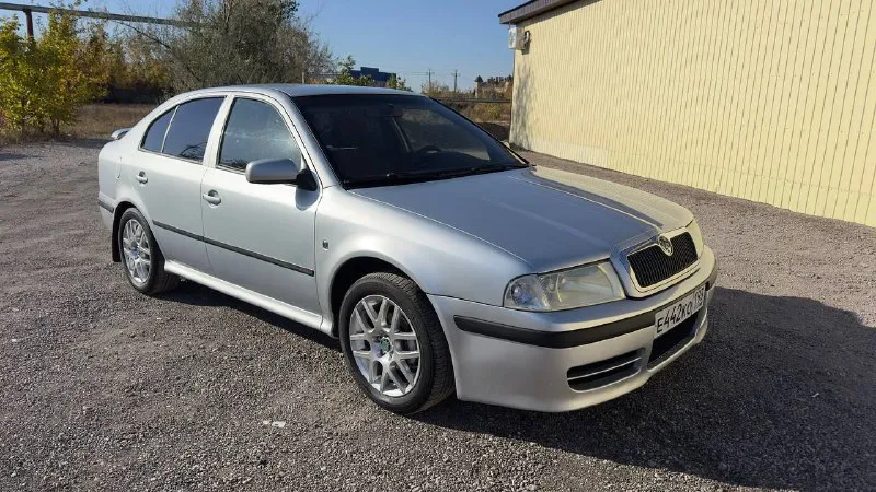 🏎️шкода октавия vts. 🏎️ ⏳2008 год. 🚀1.6 объем. 🕹️ механика. 🚴🏻‍♂️пробег 198т. км. 🏆авто в хорошем состояний. 💵вложений не требует. 🛠️обслужен все работают, 🥇комплектация vts ⬛️черный потолок. - фотография - 3