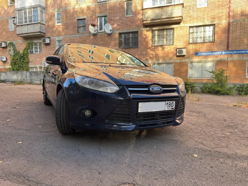 Автомобиль: ford focus 3 универсал год: 2014 пробег: 214000 км. обьем: 1.6 л. цена: 950.000 руб. + т... - фотография