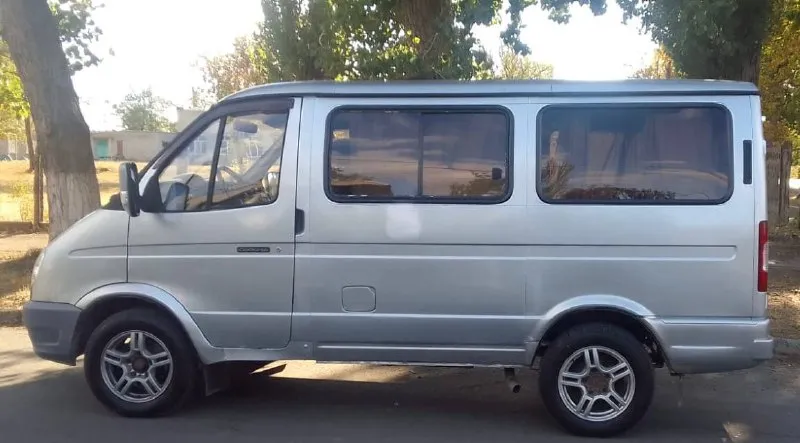 Продам газ соболь 2007г. котегория в 6+1 с 2013г в одних руках! авто в хорошем состоянии! газ/бензин! технически в прекрасном состоянии, без вложений! весь обслужен! завел и поехал в любую точку мира! мотор 405 инжектор работает ровно как на бензине также на газу, посторонних шумов нету! кпп ходовая просто супер! все выполняет свои функции как положено! электрика исправна! работает каждая кнопочка! по кузову весь целый! рама и остальные силовые части в отличнейшем состоянии! гидроусилитель руля (работает исправно), abs, стеклоподъемники стекол, сигнализация, новая резина на титановых дисках, в комплекте отдам два зимних балона, музыка. документы чистые переоформление без проблем! цена 515.000т торг после осмотра! тел: +7 (949) 426-74-93, плохая связь, дозваниваетесь! или же пишите/звоните на telegram: +7 905 496 0638. - фотография - 8