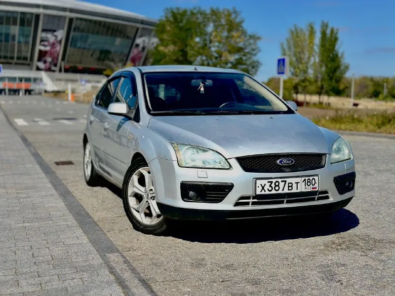 Продам форд фокус 2, 2.0, мкпп я собственник по технике и ходовой на отлично, выглядит хорошо, после большого то, вложений не требует пробег 270 тысяч в самой максимальной комплектации, с подогревами, климатом и приятной музыкой цена 430 тысяч, хороший торг +79493812274 - фотография - 2
