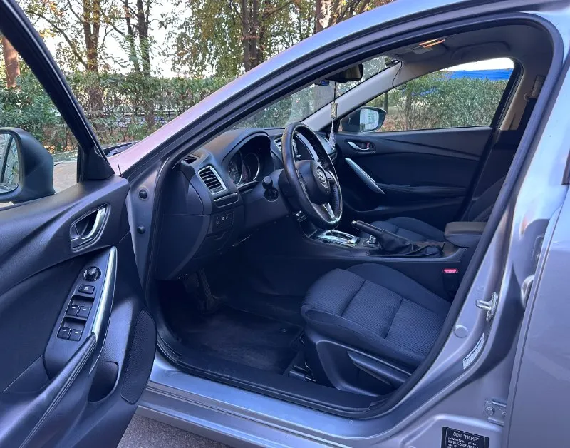 Здравствуйте! продаю автомобиль mazda 6! автомобиль 2013 года выпуска, куплен в феврале 2014 года, единственный хозяин, оригинальный пробег! двигатель, коробка и подвеска в отличном состоянии! технически автомобиль полностью обслужен. (замена масла двигателя, масляного, воздушного фильтров, сайлентблоков передних нижних рычагов, по кузову для своих лет выглядит отлично. езжу каждый день поменял освещение на светодиодные линзы bi-led (очень доволен, с галогеном ездить было невозможно). возможен разумный торг у капота. продаю в связи с покупкой нового автомобиля цена 1,350.000 все остальные вопросы по телефону 8 (949) 339-59-62 📞 звоните: +7(949)3395962 - фотография - 6