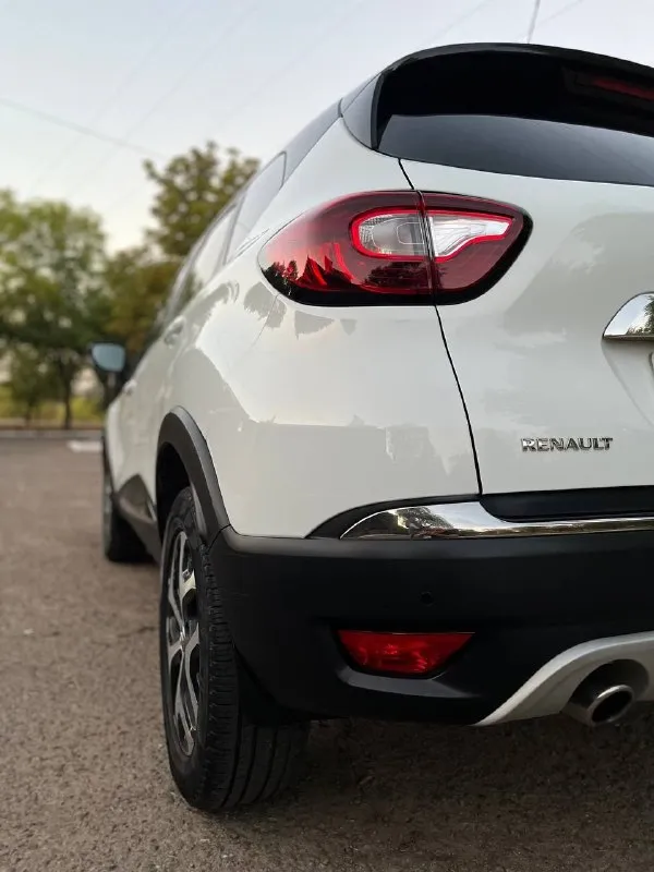 Продается renault kaptur 2018 года выпуска, 1.6 бензин, автомат. автомобиль имеет состояние новой машины!!! 87 тысяч км родного пробега !!! последнее обслуживание - поменяна вся тормозная система ( диски, колодки, суппорта ), новая рулевая рейка !!! бензин только 95-й !!! двигатель работает идеально, замена масла каждые 7 тысяч км !!! комплектация : подогревы сидений, датчики дождя и света, 2 комплекта резины на дисках, 2 ключа, все 4 стеклоподъемники, курсовая устойчивость, круиз-контроль, бортовой компьютер, start-stop, эра-глонасс, электрообогрев зеркал, дневные ходовые огни, сигнализация starline, система помощи при старте, abs, asr, камера заднего вида, мультируль, usb, aux, bluetooth. цена автомобиля 1 млн. 380 тысяч рублей-обоснованный торг у автомобиля !!! возможна продажа в кредит, номер телефона +79591357039, луганск 📞 звоните: +7(959)1357039 - фотография - 6