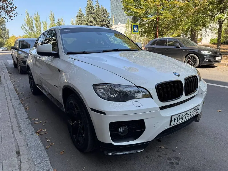 Bmw х6 2010 год 4.4 бензин 167 тыс км автомат полный привод крымская-без гнили и ржавчины очень живой и ухоженный идеальное состояние мотор гильзованый-без задиров масло не жрет обслуженный новый радиатор новые свечи и катушки турбины перебраны ходовая новая колодки в круг новые новые диски два комплекта резины бесключевой доступ старт стоп камера 🎥 заднего вида парктроники подогрев- вентиляция сидений проекция на лобовом люк ксенон 1🍋700 тыс руб возможен обмен на авто в обе стороны +79491077377 ватсап телеграмм на этом номере донецк - фотография - 2