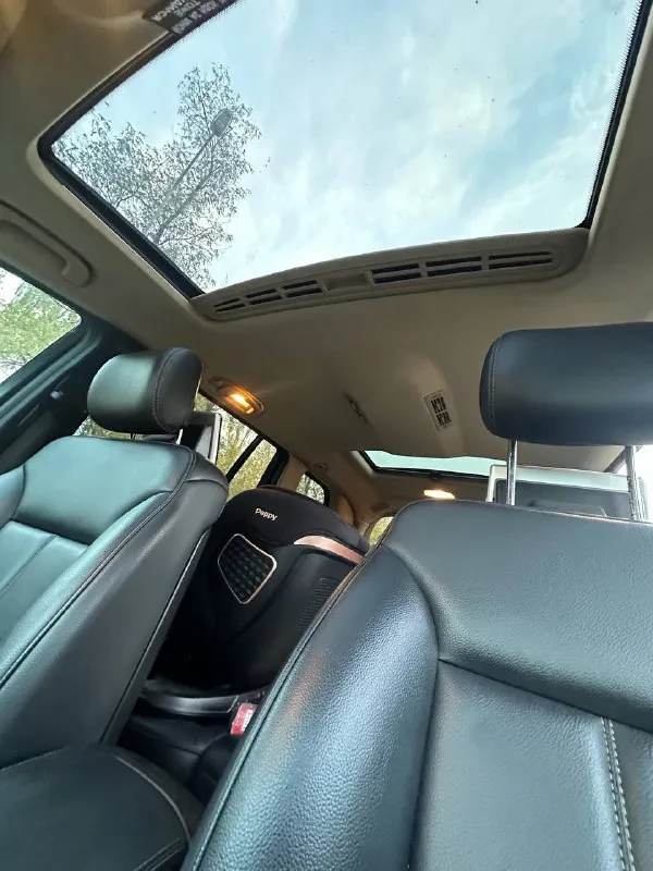 Продам mercedes gl x164, 2012г. , 3л дизель турбо, 3 ряда, 7 местный. пробег 203000,комплектация с телевизорами сзади, 2 люка, пневма. кузов в отличном состоянии. цена 2000000,торг детали в личку или по телефону, донецк. +79497021709 - фотография - 9