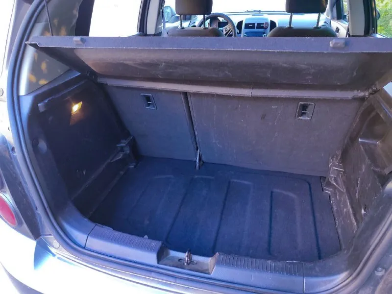 ❗❗❗собственник❗❗❗ продам chevrolet авео т300 в отличном состояни! 2013 года. ✅птс оригинал! ✅юридически чистая! ✅двигатель объемом 1.6 работает ровно и тихо ✅автоматическая коробка передач переключает плавно ✅ходовая часть полностью обслужена, не гремит, не стучит ✅рабочий кондиционер и все опции ✅мультируль ✅два ключа ✅родной пробег 135 тыс. км ✅отличное техническое состояние! 🗞️ цена 900 000р 📎торг обоснованный возле капота +79494005855 📞 звоните: +7(949)4005855 - фотография - 8