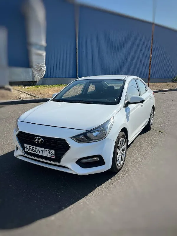 🔥продам: hyundai solaris 2019 год 🔥 ✅коробка автомат 6 ступенчатый ✅двигатель 1.4, 100л. с (работает без нареканий) ✅полное переоформление ✅2 владелец ✅родной пробег:140.000 ✅салон в идеальном состоянии, ухоженный ✅заменены расходники, свечи, все жидкости, тормозные колодки ✅ходовая в идеальном состоянии ✅резина новая (лето) 💰цена:980.000 (торг уместен)💰 полностью живой solaris для повседневного надежного использования, машина вложений не требует. для связи +79494149102 либо писать в л. с - фотография - 1