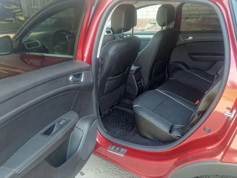 Renault arkana цена 1 650 000р торг год 2021 вин x7lrjc4d267338273 пробег 95000км двигатель 1.3t 150л. с. привод полный кпп автомат (вариатор) тел +7 949 429 62 51 зеленая автотека. 1 владелец. самая полная комплектация. 2 комплекта резины.2 ключа. кожаный салон. подогрев всех сидений. 4 камеры. подогрев руля, лобового стекла. датчик слепой зоны. датчик дождя, света. led фары. музыка bose. запуск с кнопки. бесключевой доступ. донецк. - фотография - 8