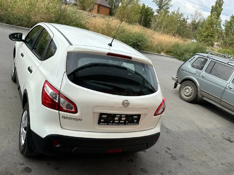 Nissan qashqai 2013 г. в идеальном состоянии бензин 2 л мотор 140 000 пробег зелёная автотека без дтп два собственника полностью обслужен расходники вовремя заменены датчики дождя датчик света каждая кнопочка в рабочем состоянии парк электроники 360 по кругу любой вид переоформления осмотр донецк калининский район звонит заранее так как работаю не всегда есть возможность показать номер для связи +7 909 430 33 27 whatsapp и telegram номер феникс +7 (949)557-24-06 цена автомобиля 920 тыщ рублей 📞 звоните: +7(949)5572406 - фотография - 6