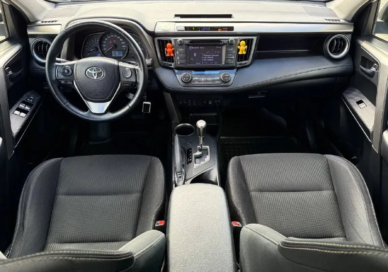 Продам toyota rav4 2.0 бензин год выпуска 2013 состояние идеальное. без вмятин царапин и рыжиков сервисные книги. сигнализация pandora парктроники камера заднего хода вложений не требует! любое оформление! я втарой хозяин! салон не затертый не порваный авто полностью обслужена до мелочей полный привод работает! работает ровно. коробка переключает идеально климат контроль работает все жидкости заменены! стекла все родные каждая кнопка работает) цена 1.630₽ +7-949-794-46-27 остольные вопросы по телефону звоните в любое время. 📲 tg: евгений 📞 звоните: +7(949)7944627 - фотография - 9