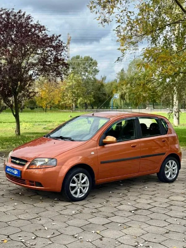 🇰🇵 chevrolet aveo t200 💰цена: 390 000р. 🏢город: мариуполь 📅год выпуска: 2006 🧾пробег: 191 200 км. ⚙️двигатель: 1.2 ⛽топливо: бензин ⚙️кпп: механика 📞 телефон: +7-989-263-55-56 +7-949-727-41-51 +7-949-551-91-52 💾 описание: - фотография - 1