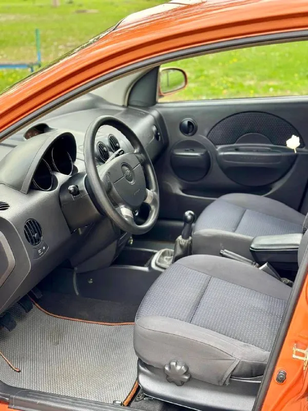 🇰🇵 chevrolet aveo t200 💰цена: 390 000р. 🏢город: мариуполь 📅год выпуска: 2006 🧾пробег: 191 200 км. ⚙️двигатель: 1.2 ⛽топливо: бензин ⚙️кпп: механика 📞 телефон: +7-989-263-55-56 +7-949-727-41-51 +7-949-551-91-52 💾 описание: - фотография - 7