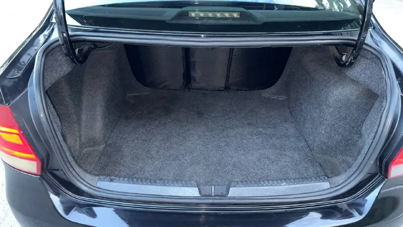 Продажа в днр
Volkswagen polo sochi edition,
2013 Г. В. (октябрь).
Собственник!
Двигатель 1.6,
Пробег 294.000
Работает отлично, без масложора. Механическая кпп, переключается плавно, без хруста и вылетов. Я второй владелец. Ходовая без стуков и скрипов. Литые диски r15, новая летняя резина. Максимальная комплектация: подогрев стекол и сидений, полный электропакет, электроуправление зеркалами. Электрика полностью исправна. Салон чистый, не прокуренный, пороги не затерты. За автомобилем следили, любые проверки! Цена 690.000 руб. , торг.
Звоните: +79495761932 - фотография - 10