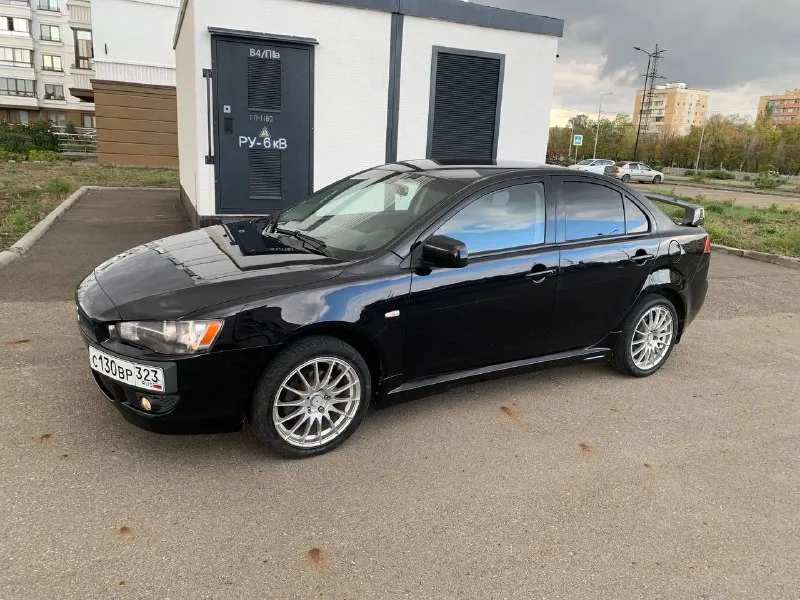 Mitsubishi lancer x 1.8 механика год 2008 пробег 233т подтверждённый ! авто в отличном состоянии очень динамичный ржавчины гнили нет выглядит как на фото мотор масло не ест ходовая коробка в штатном режиме салон ухоженный электрик все работает +7 (949) 634-79-09 цена 735т г. мариуполь - фотография - 4