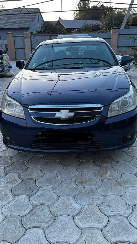 Продам – chevrolet epica пробег : 296.000 тыс. км 2006 год, объём мотора 2.0 /145 л/с. мкпп, ходовка - без нареканий с документами полный порядок, я собственник первый владелец по птс осмотр донецк, буденовский район по машине сделано: рулевая рейка новая оригинал, ходовка передняя и задняя. вложено 100тыс руб колеса на легкосплавах на зимней резине комплектация: кондиционер, авс, есп, подушки безописности 10шт, 4 стеклоподъёмника, газ впитан, магнитола 9дюймов с блютус выход на сим карту навигация, лед свет ближний, диски 16 машина не бита, есть возрастные косяки по кузову. цена 480 тыс, торг. 7949-315-32-12 📞 звоните: +7(949)3153212 - фотография - 2