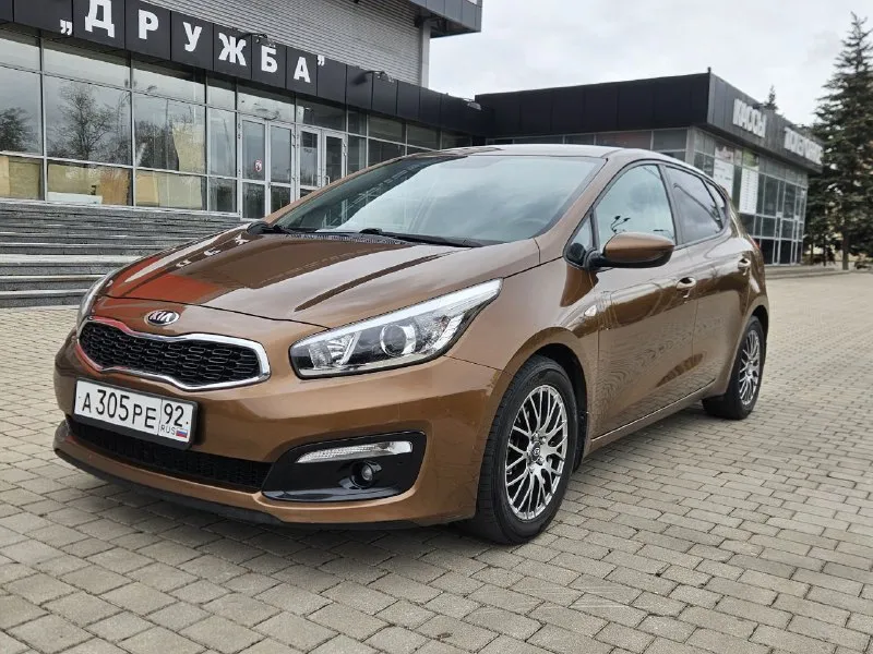 Kia ceed 2016г рестайл 1,6 бензин +мкпп 135т км состояние приближенное к идеальному, минимальные сле... - фотография