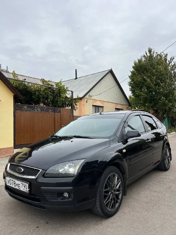 Продам ford focus 2 год: 2007 пробег: 234тыс двигатель 1.8 125лс по работе отлично(шепчет) без посто... - фотография