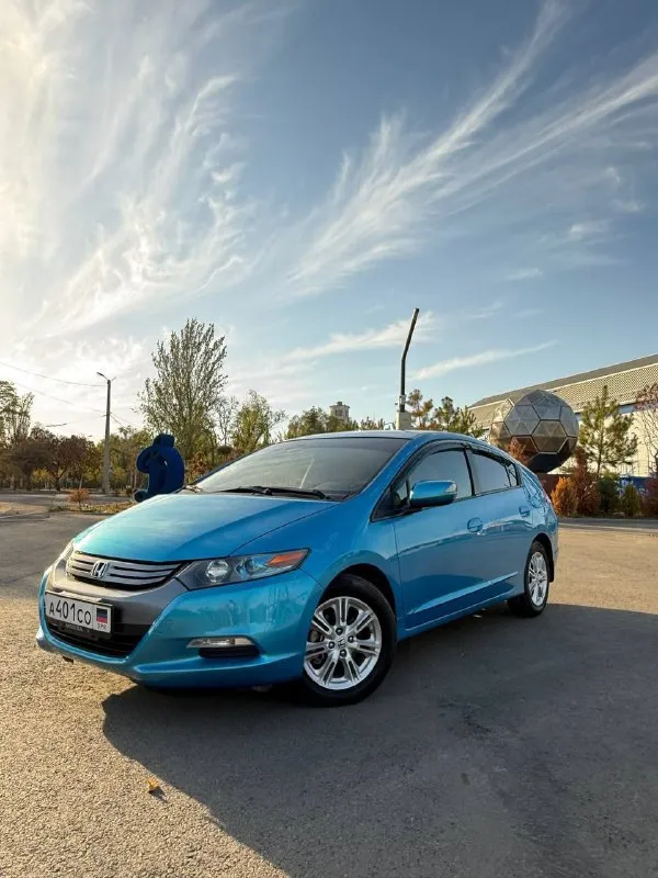 Honda insight 2009 год 1.3 гибрид автомобиль в очень хорошем состоянии, климат контроль, круиз контроль, линзованнай оптика и др. авто в очень хорошем состоянии по кузову, не видело ни одной зимы мотор и коробка работают отлично, батарея 100 процентов подвеска сбитая, работает четко и бесшумно родной пробег 170тыс. км документы чистые, вы будете первым хозяином в рф цена 890 все вопросы по телефону +79494010811 - фотография - 2