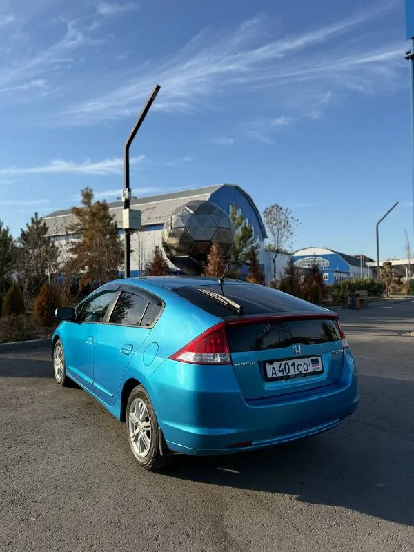 Honda insight 2009 год 1.3 гибрид автомобиль в очень хорошем состоянии, климат контроль, круиз контроль, линзованнай оптика и др. авто в очень хорошем состоянии по кузову, не видело ни одной зимы мотор и коробка работают отлично, батарея 100 процентов подвеска сбитая, работает четко и бесшумно родной пробег 170тыс. км документы чистые, вы будете первым хозяином в рф цена 890 все вопросы по телефону +79494010811 - фотография - 4