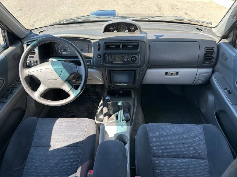 ❗продам mitsubishi pajero sport❗ год выпуска 2004, 2.5 (дизель), коробка: механика, пробег: 260.000км ✅цена: 850.000 руб 📑 постоянный днр учет, я хозяин. машина пригнана из европы. ♻автомобиль в хорошем состоянии. не дымит и не троит, масло не грамма не берет. коробка работает хорошо, без хрустов и т. д. ходовая вся мягкая, не стучит и не гремит. ♻комплектация: климат контроль, круиз контроль, подогрев сидений, усилитель руля, стеклоподъемники,8 подушек безопасности, abs, esp. 🏠осмотр днр, г. амвросиевка ☎️подробности по телефону: +79493045150 📞 звоните: +7(949)3045150 - фотография - 7