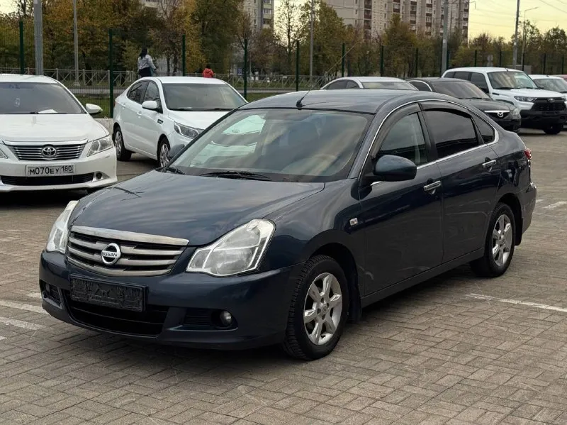 Nissan almera год 2015 двигатель 1.6 топливо -газ -бенз пробег 117т км город мариуполь цена 730т руб... - фотография