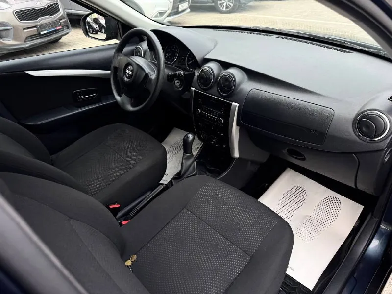 Nissan almera год 2015 двигатель 1.6 топливо -газ -бенз пробег 117т км город мариуполь цена 730т рубл тел +79497309912 авто в очень хорошем состоянии, не гнилая не ржавая! кпп и двигатель в отличном состоянии! салон сохранился очень хорошо есть кондиционер, подушки безопасности, эл стеклоподъемники гбо - фотография - 9