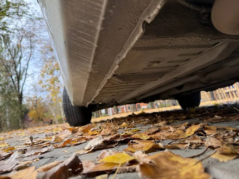 Продаю chevrolet lanos 2008 года выпуска. родной пробег 109.000 км. авто в отличном состояние. комплектация sx(гур, рабочий коноиционер,2 стеклоподъемника, часы, тахометр) двс 1.5 e-tec (opel) работает превосходно, масло не употребляет, коробка механическая без нареканий, ходовая часть обслужена. авто вложений не требует. кузов без дефектов. днище, пороги целые. стаканы, лонжероны без коррозии юридически чистый автомобиль, любой вид переоформления цена 285.000 рублей донецк +79495097888 - фотография - 6