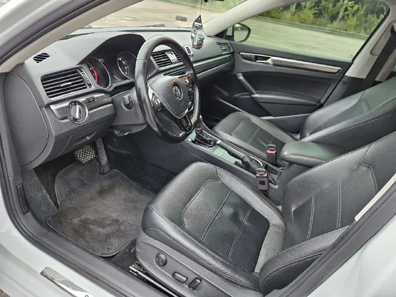 Volkswagen passat 
2.0 Бензин  
2017Г
198Т км 
Авто в хорошем состоянии.
Технически без нюансов, все работает.
1Vwba7a36jc007863
1,350 Млн руб 
949 521 34 11
📞 Звоните: +7(949)5213411 - фотография - 6