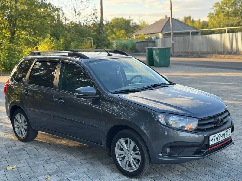 В продаже ваз grantа ( ваз гранта)2021 год выпуска. двигатель 1.6 (106 л. с)16кл, работает как часы. коробка без хрустов и вылетов. автомобиль в идеальном состоянии. кузов в родном окрасе. автотека зелень. максимальная комплектация:полный электропакет, abs, подушки безопасности, климат контроль, круиз контроль, подогрев сидений, зеркал, led-оптика, полная шумоизоляции, парктроники, teyes магнитола. ходовая без единого стука, вся новая, стойки ss20.стоит новый комплект сцепления. комплект зимней резины. машина без вложений. с документами полный порядок. цена 880.000 торг +79595854391 +79081737070 telegram 📞 звоните: +7(959)5854391 - фотография - 5